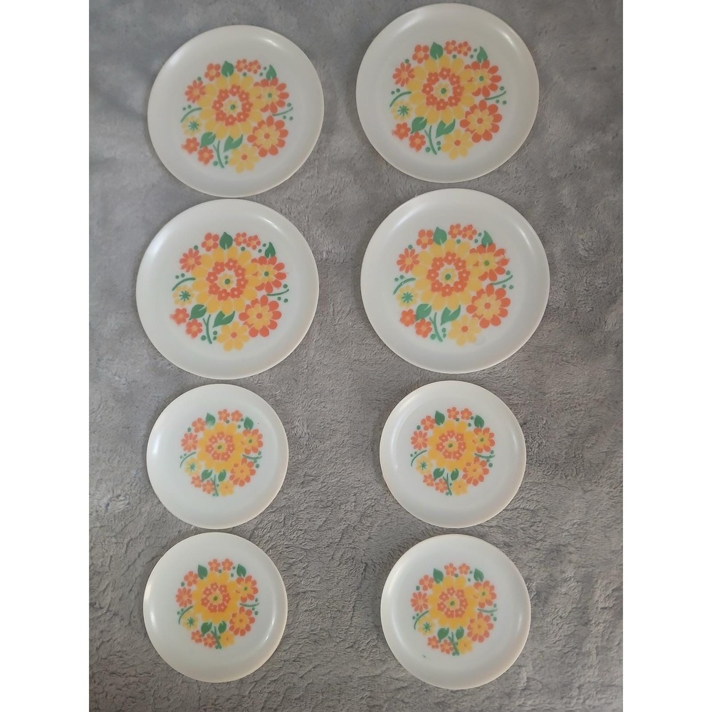 Vtg‎ 70s Plastic Kids Toy Plate Set 8pc Orange Yellow Daisy Retro Pretend Play